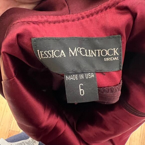 Jessica Mcclintock burgundy floor length gown 6 - Picture 8 of 8